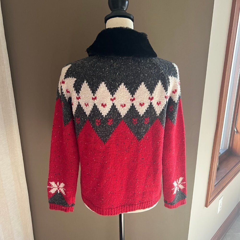 Vintage Croft & Barrow Women's Holiday, Snowflake Ski sweater, Size Small - Picture 3 of 7